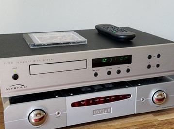 Myryad T-20 CD player with Silver front panel - AMAZING