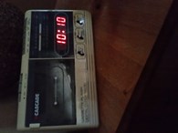 Cassette radio player
