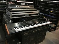  Korg Kronos 88 Key Music Synthesizer Workstation 