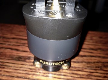 Furutech Fl-UK 1363 (G) connector